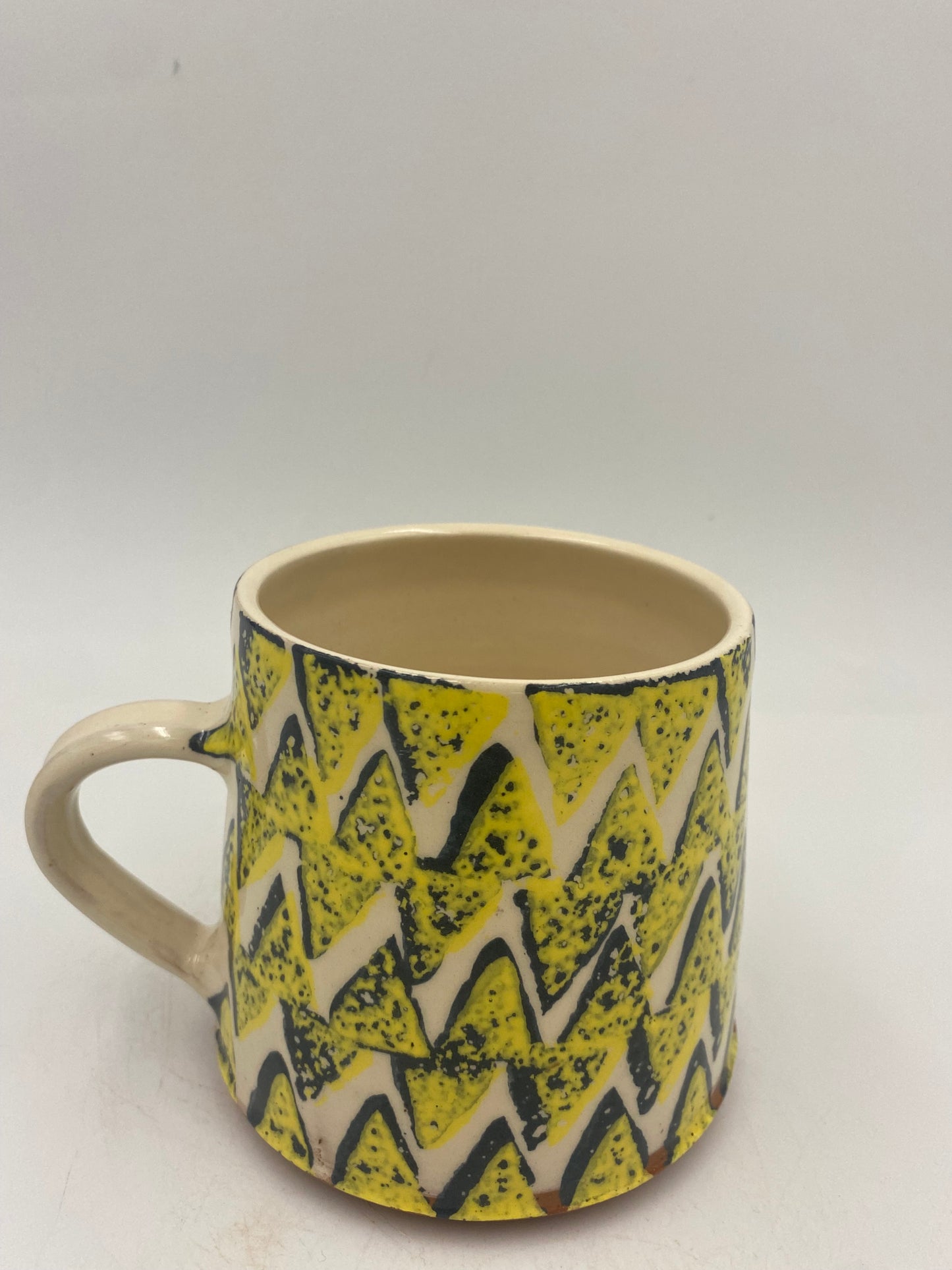 Large Mug, Yellow and blue Triangles on white